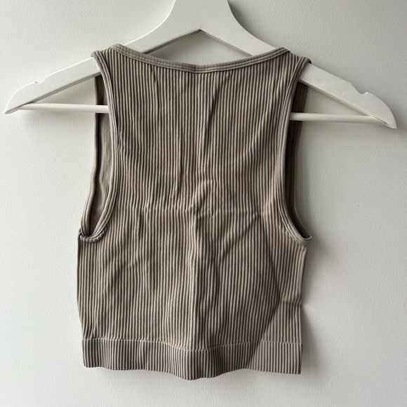 Aritzia The Group by Babaton Flow Seamless Tank - Picture 4 of 6